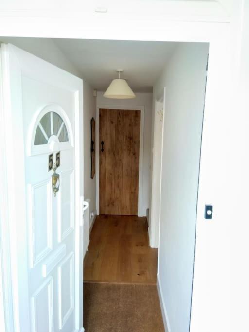 Welcoming Cottage In Chichester Near City Centre Екстер'єр фото
