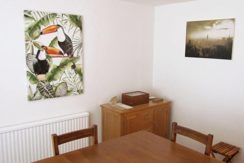 Welcoming Cottage In Chichester Near City Centre Екстер'єр фото