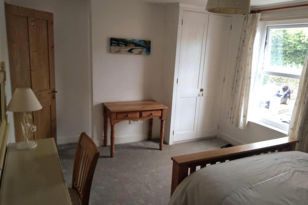 Welcoming Cottage In Chichester Near City Centre Екстер'єр фото