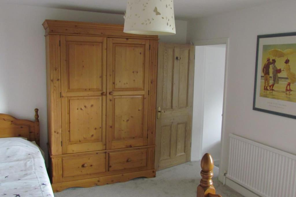 Welcoming Cottage In Chichester Near City Centre Екстер'єр фото