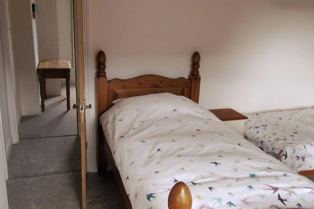Welcoming Cottage In Chichester Near City Centre Екстер'єр фото