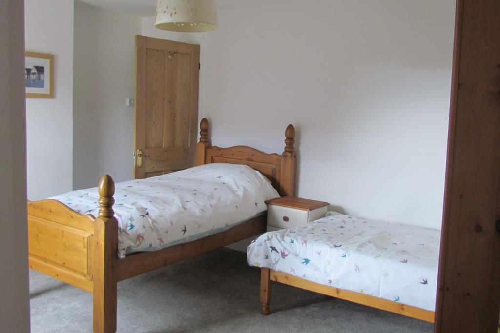 Welcoming Cottage In Chichester Near City Centre Екстер'єр фото